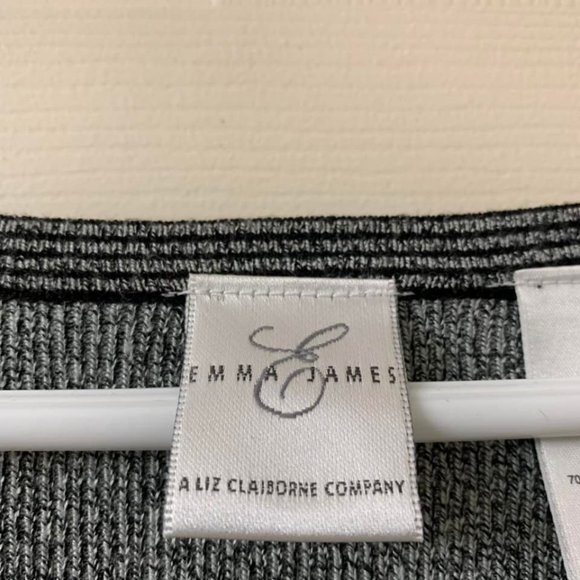 🌷3 for$25🌷Emma James, US M, Grey Bow Detail 3/4 Sleeve Square Neck Knit Top - Picture 7 of 9
